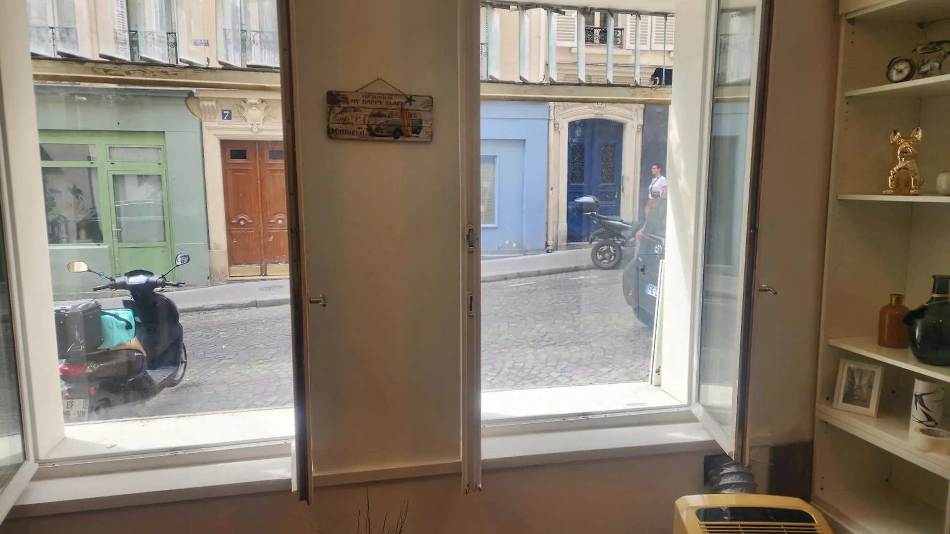 Sublime Appartement A Montmartre パリ